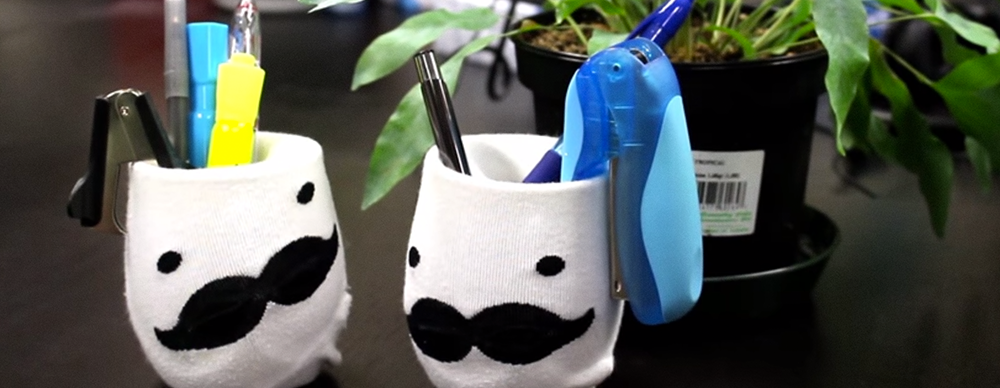 EASY DIY: Make Your Own Cozy Cup